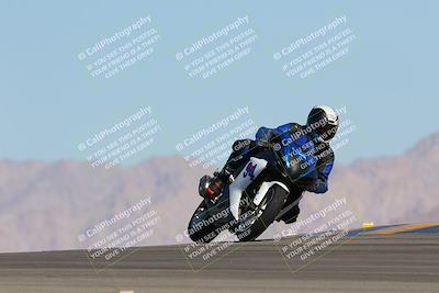 media/Oct-01-2023-SoCal Trackdays (Sun) [[4c570cc352]]/Turn 9 Set 1 (950am)/